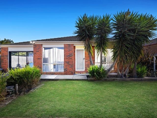 BACK ON THE MARKET & MUST BE SOLD!