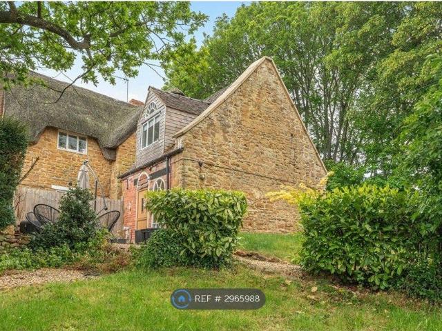 Back Hill, Banbury OX17, 1 bed detached house to rent, £1,000 pcm | PrimeLocation