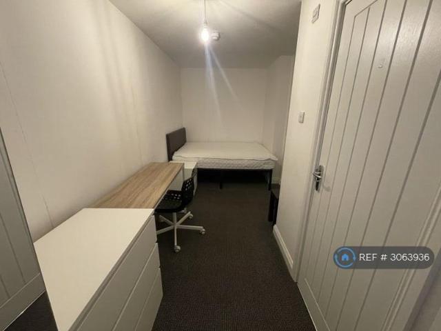 Back St, Biggleswade, SG18 1 bed in a house share to rent £750 pcm £173 pw