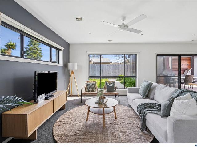 Backyard Cricket on 684sqm in Established Location