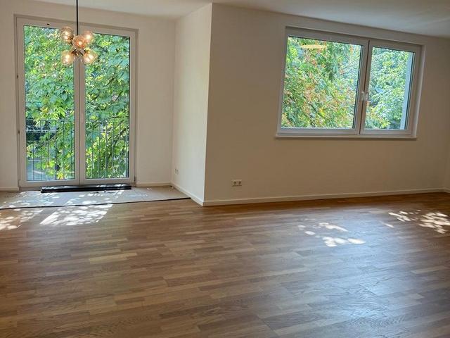Bad Cannstatt big apartment with 4 rooms