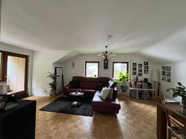 Bad Bodendorf! Modernisierte 2 Zi Whg. Einbauküche großer Balkon absolut ruhiger Waldrandlage