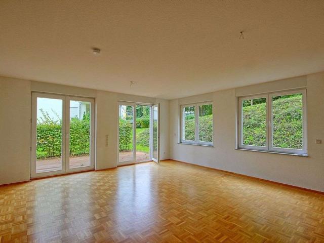 BAD GODESBERG TERRASSENWHG IN IDYLLISCHER VILLENKOLONIE +PARKETT +GROßE TERRASSE +FUßBODENHEIZUNG