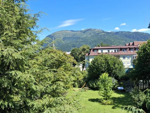 Bad Ischl: 2 Zimmer Wohnung mit Loggia und Terrasse Top 9