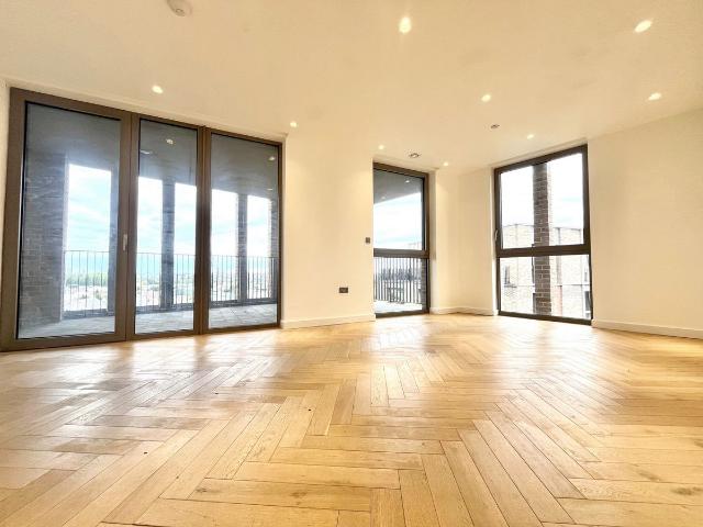 Baddiel House, Oberman Road, Dollis Hill NW10, 3 bed flat to rent, £3,000 pcm | PrimeLocation