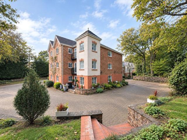 Baddow Croft, Woolton, Liverpool, Merseyside L25, 2 bed detached house to rent, £1,495 pcm | PrimeLocation