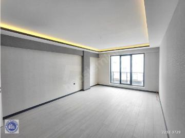 BADEMLİK'DE YENİ BİNADA ASANSÖRLÜ, LÜKS, BAĞIMSIZ SALONLU, 2+1 SATILIK DAİRE
