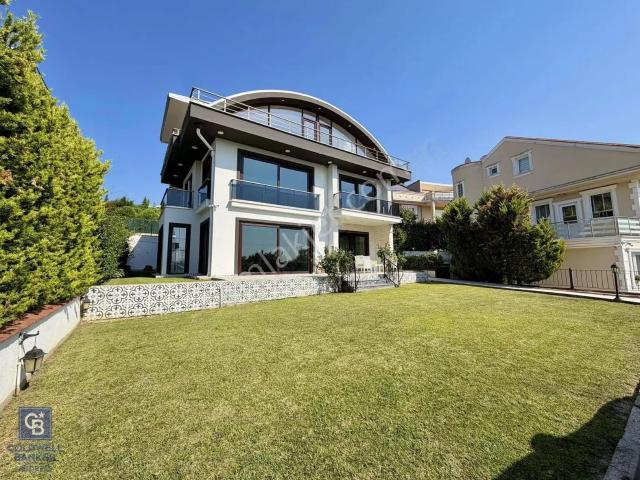 Bademli Ted Koleji Karşısı Asansörlü Müstakil Bahçeli 4+2 Villa