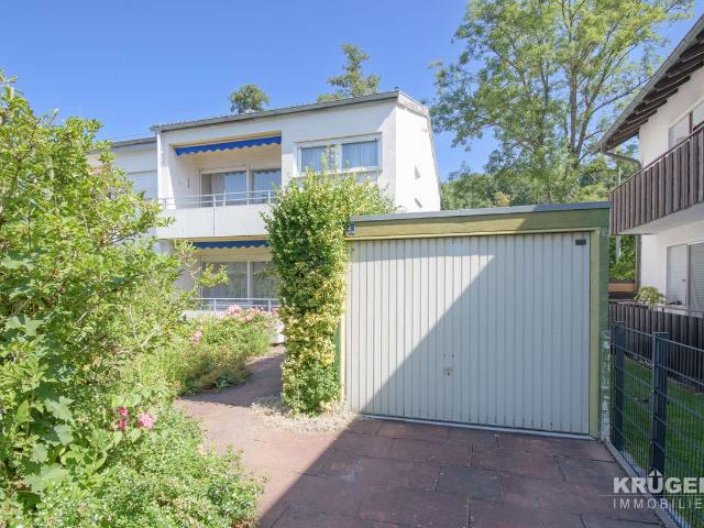 Baden Baden Lichtental / Familienfreundliches Reihenendhaus mit Garten und Einzelgarage, bezugsfrei