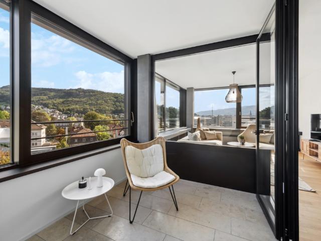 Baden Modernes Apartment im Akara Tower