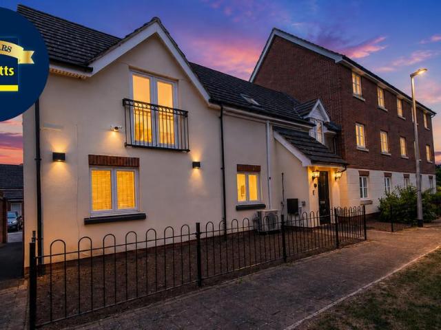Baden Powell Close, CHELMSFORD, CM2 1 bed in a house share to rent £1,600 pcm £369 pw