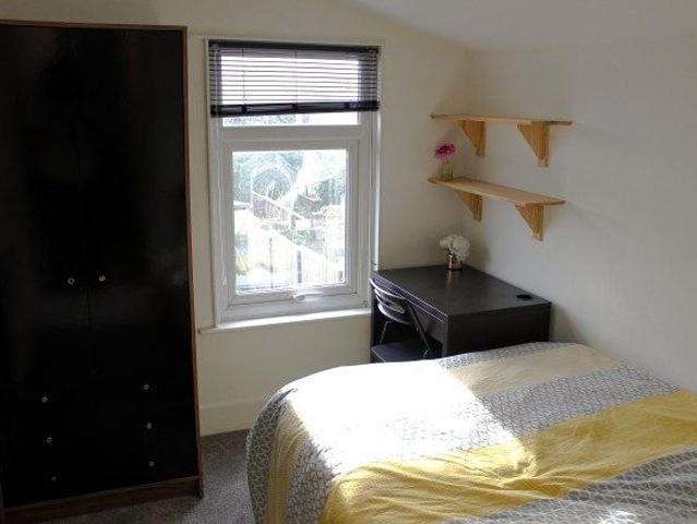 Baden Road 5 bed house share to rent £2,750 pcm £635 pw