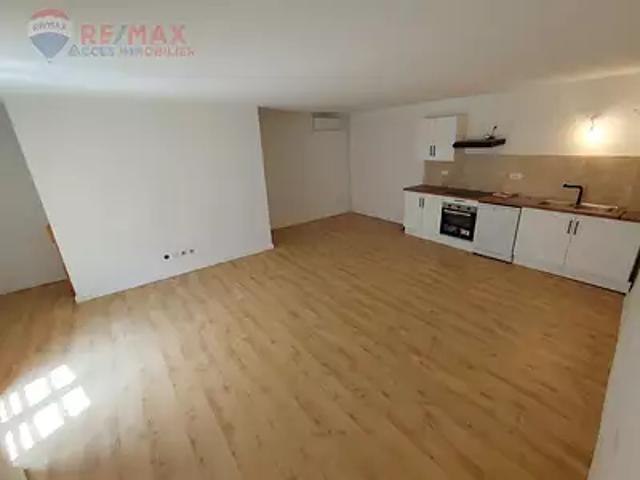 Badens 11800 Location maison 3 pièces t3