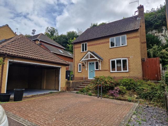 Badgers Rise, River, Dover CT17, 4 bed detached house to rent, £1,550 pcm | PrimeLocation