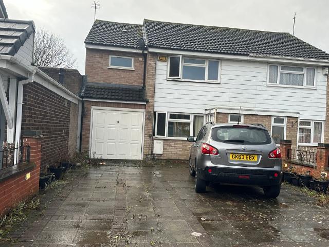 Badminton Road, Leicester LE4, 3 bed semi detached house to rent, £1,350 pcm | PrimeLocation