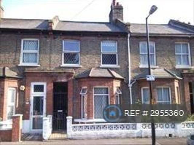 Badsworth Road, London, SE5 5 bed terraced house to rent £3,987 pcm £920 pw