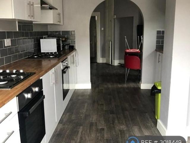 Baffins Road, Portsmouth, PO3 1 bed in a house share to rent £950 pcm £219 pw
