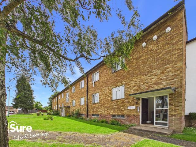 Bagenal House, Shirley Road, Abbots Langley, Hertfordshire WD5, 2 bed flat to rent, £1,495 pcm | PrimeLocation