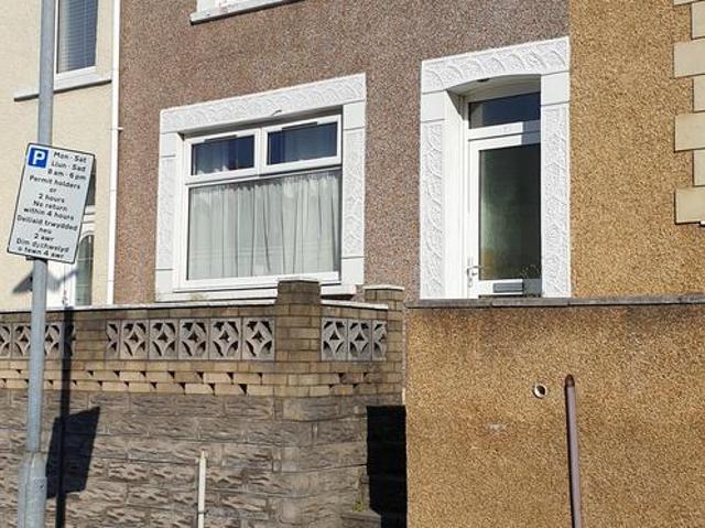 Baglan St, Port Tennant, Swansea 5 bed house to rent £395 pcm £91 pw