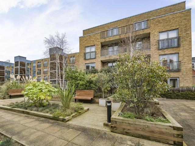 Bagleys Lane, Sands End, London, SW6 1 bed flat to rent £2,167 pcm £500 pw