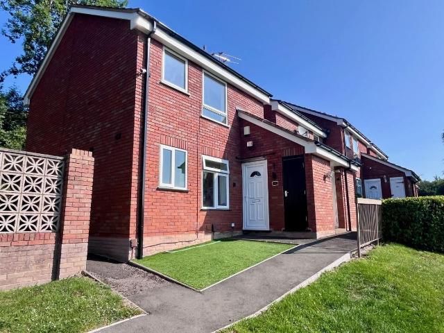 Bagleys Road, Brierley Hill DY5, 1 bed flat to rent, £725 pcm | PrimeLocation