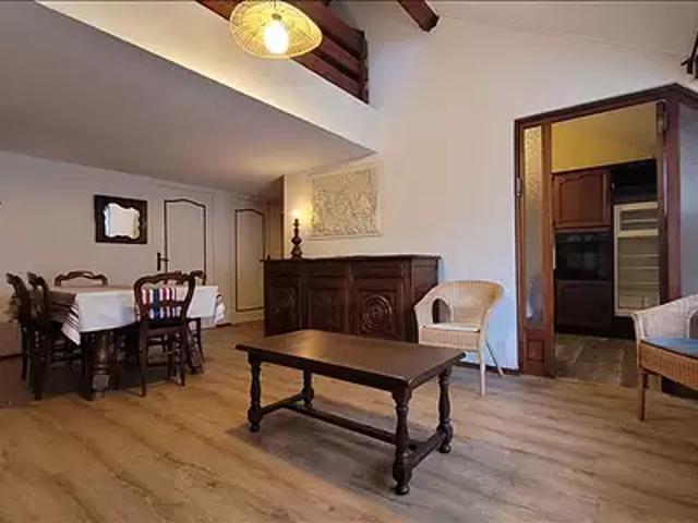 Bagnères de Bigorre 65200 Location appartement 4 pièces t4 au dernier étage terrasse