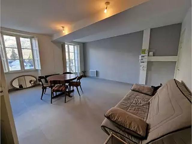 Bagnères de Luchon 31110 Achat / Vente appartement 1 pièce t1 parking
