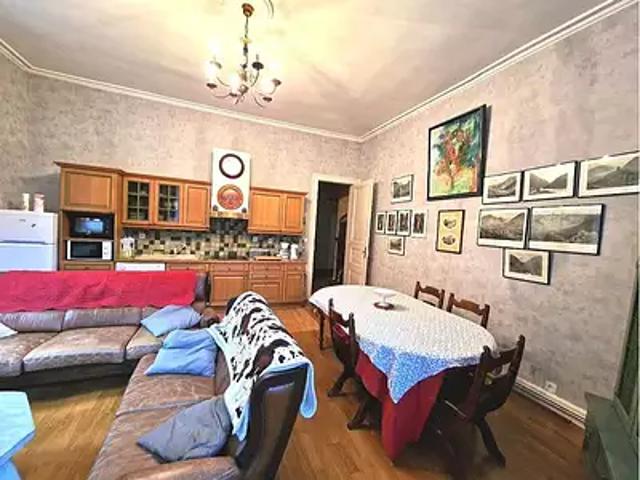 Bagnères de Luchon 31110 Achat / Vente appartement 4 pièces t4 terrasse parking