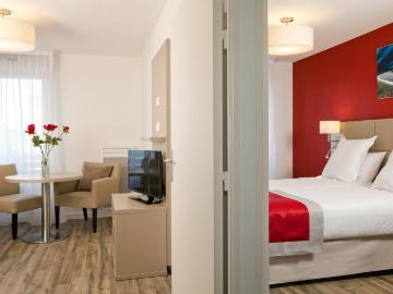 Bagneux Amazing & wonderful T2 apartment conveniently located