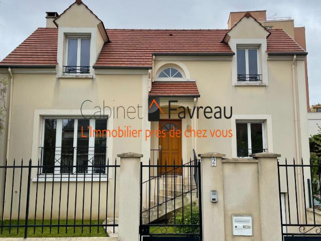 BAGNEUX 5 Pièces 106,63 m²