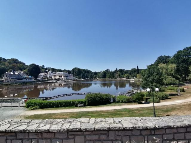 BAGNOLES DE L'ORNE NORMANDIE, appartement 1 pièce, 15 m2. Prix 50 000, honoraires 11,11% inclus à la charge de l'acquéreur, soit 45 000 hors honoraires