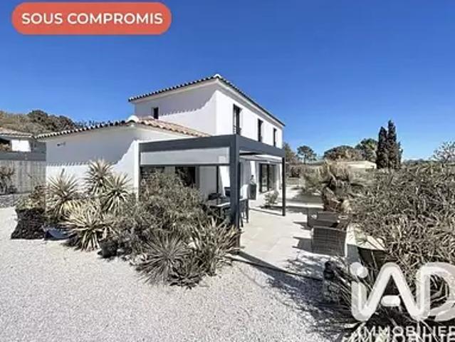 Bagnols en Forêt 83600 Achat / Vente maison 5 pièces t5 parking
