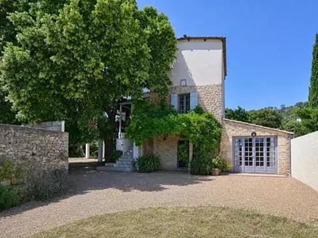 Bagnols sur Cèze 30200 Achat / Vente maison 7 pièces t7 jardin terrasse
