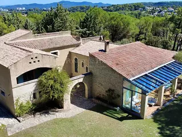 Bagnols sur Cèze 30200 Achat / Vente maison 9 pièces t9 piscine