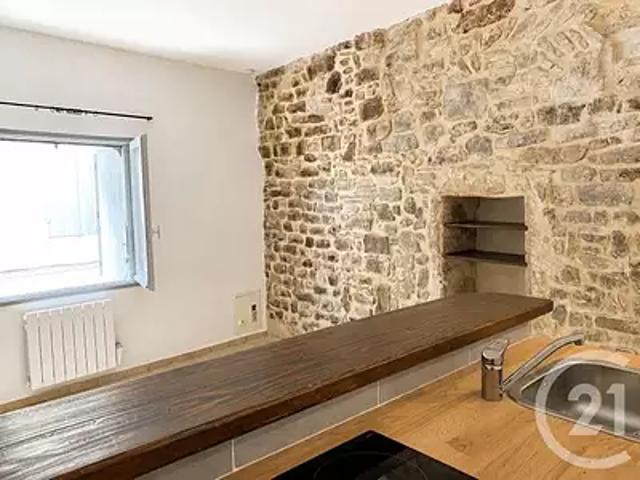 Bagnols sur Cèze 30200 Location appartement 1 pièce t1