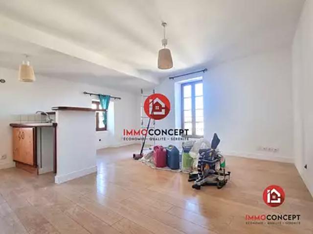 Bagnols sur Cèze 30200 Location appartement 3 pièces t3 au dernier étage