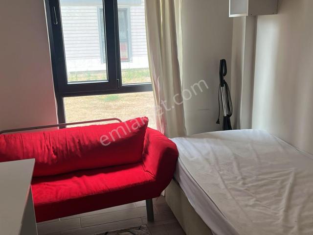 Bahçe Ve Giriş Kat 1+0 Apartlar, 20m2