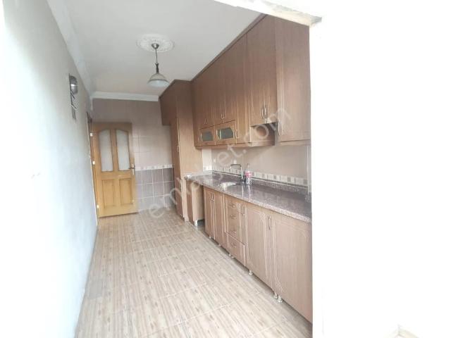 Bahçeşehir Mah.3 Katlı Müstakil Evin 1. Kat,2+1,kiralık Daire