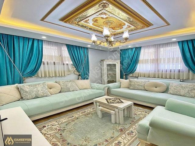 Bahçeşehir Merkezde Lüx Tasarımlı 2+1 Satılık Daire Fırsatı