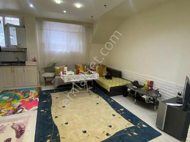 Bahçeşehir Mobilyacılar Çarşısı Karşısında 2+1 65m2 Eşyalı Kiralık Daire 18,000₺