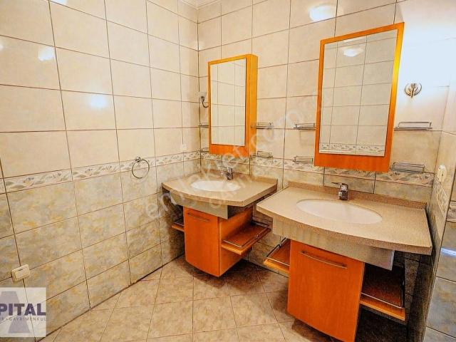 Bahçeşehir Toros Villaları'nda Tam Müstakil Havuzlu 5+2 Villa