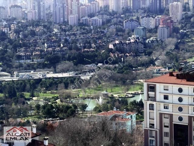 Bahçeşehir Uphill Court Manzaralı Eşyalı Kiralık 1+1 Daire