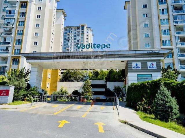 Bahçeşehir Vaditepe 1. Bölge'de Full Eşyalı Kiralık 2+1
