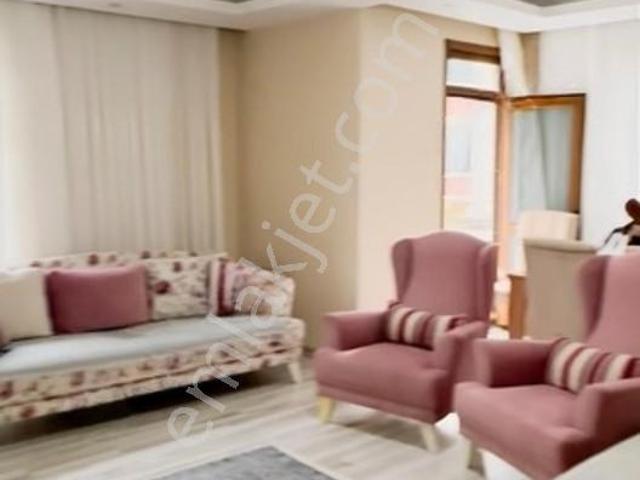 Bahçeşehir Ve Doğan Araslı'ya Yakın 3+1 Köşe Binada Çift Cepheli