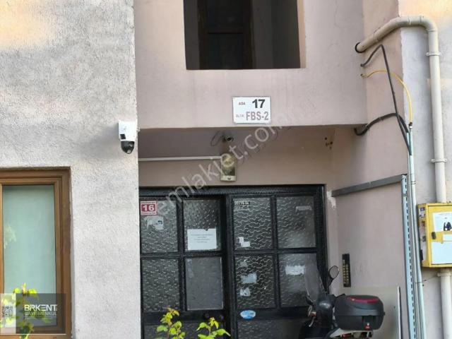Bahçeşehir 3 Bölgede Ortak Kat Daire