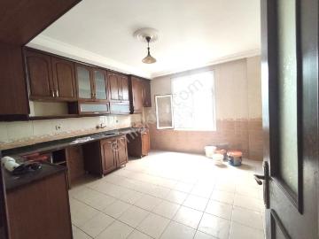 Bahçeşehir'de 3+1,kapalı Mut. Geniş Oturumlu,kiralık Müstakil Ev