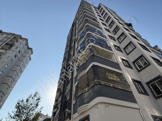 Bahçeşehirde K.mutfak Kiralık 3+1 Geniş Daire