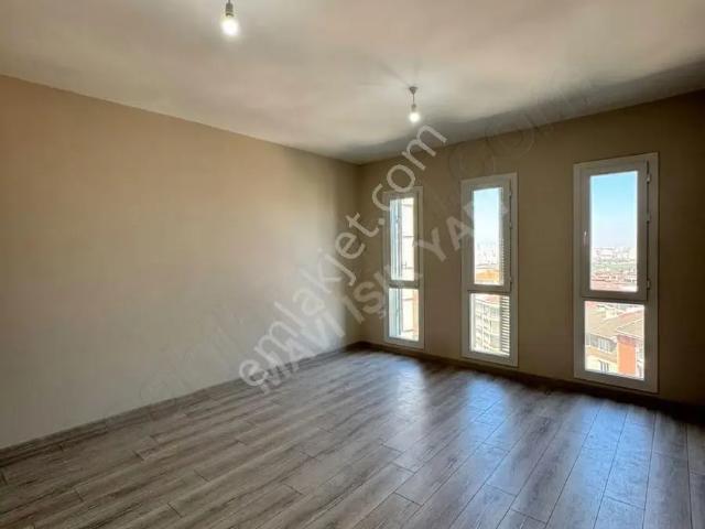 Bahçeşehir'e Komşu, Meydan Ardıçlı'da 1+0 Kiralık Daire !