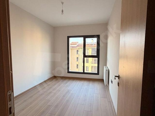 Bahçebaşı TOKİde Arakat 3+1 Kiralık Daire