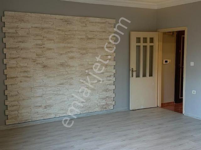 Bahçeköy Merkez Mahallesinde 2+1 Kiralık Daire